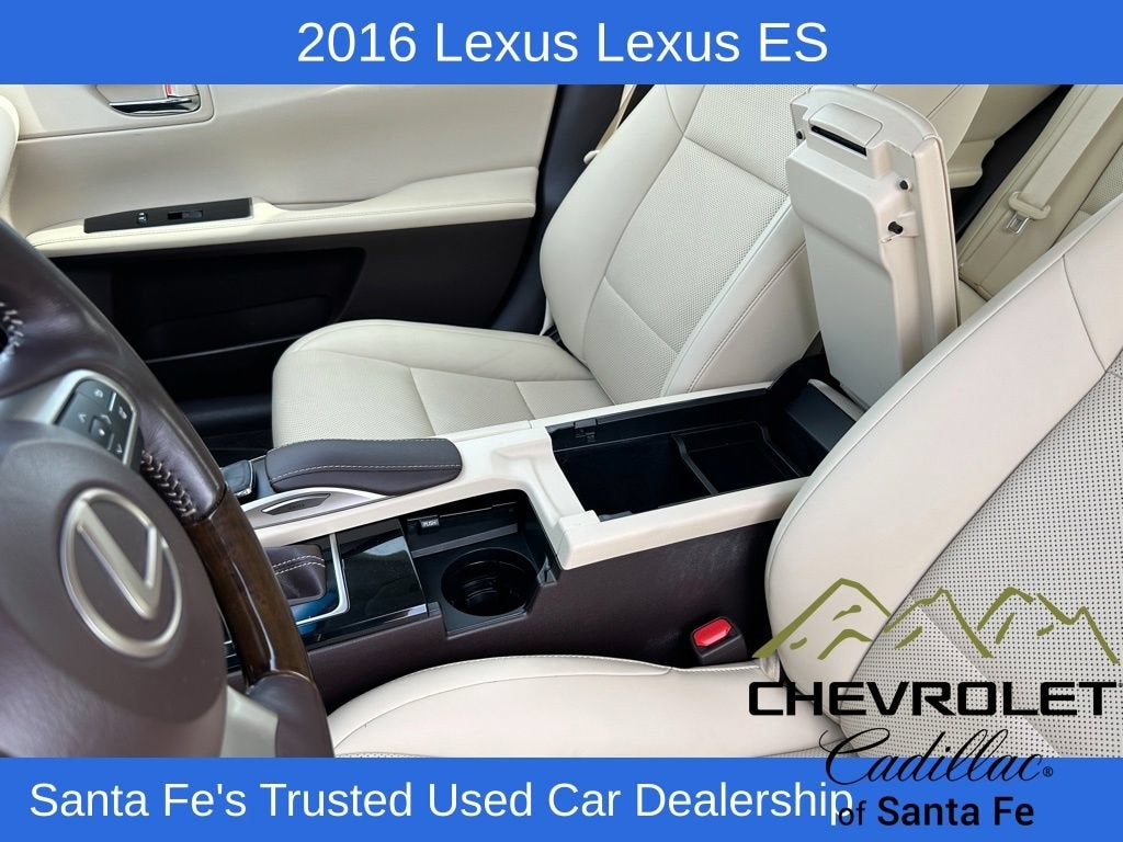 2016 Lexus ES 300h Hybrid