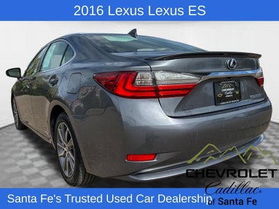 2016 Lexus ES 300h Hybrid