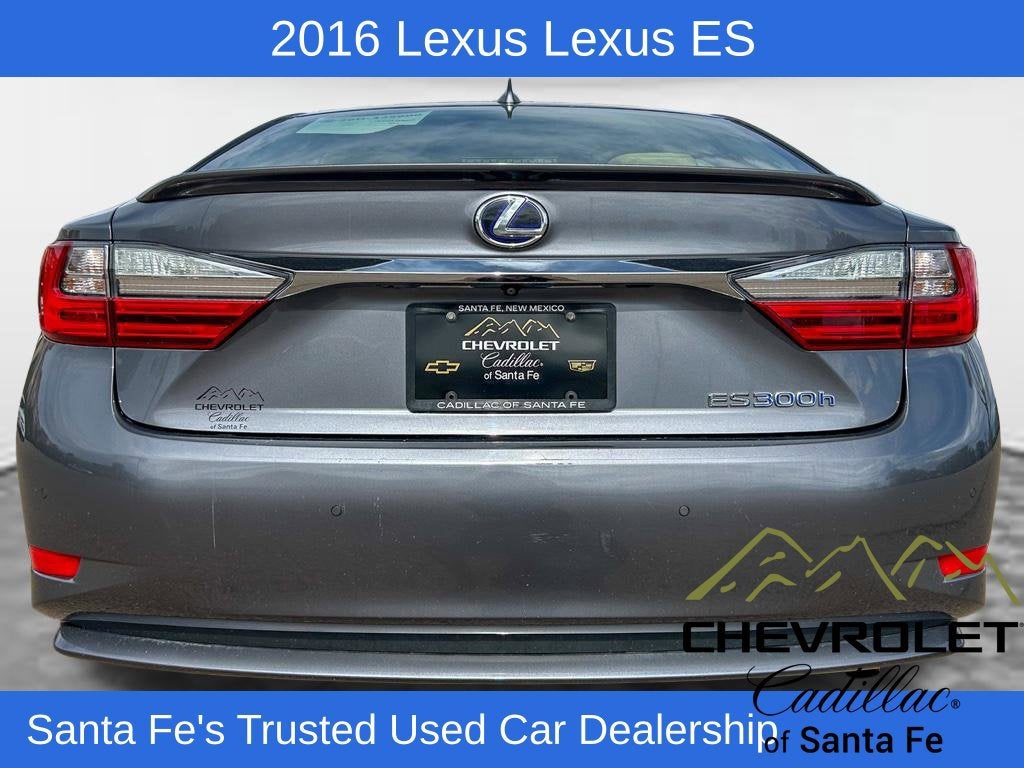 2016 Lexus ES 300h Hybrid