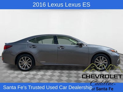 2016 Lexus ES 300h Hybrid
