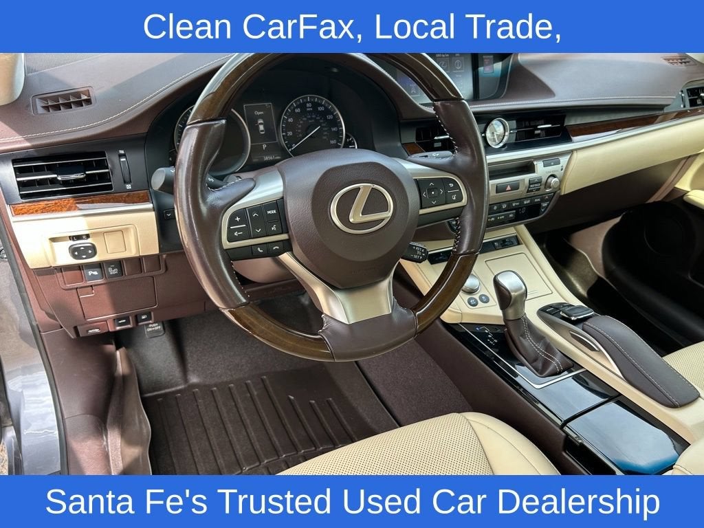 2016 Lexus ES 300h Hybrid