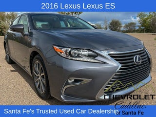 2016 Lexus ES 300h Hybrid