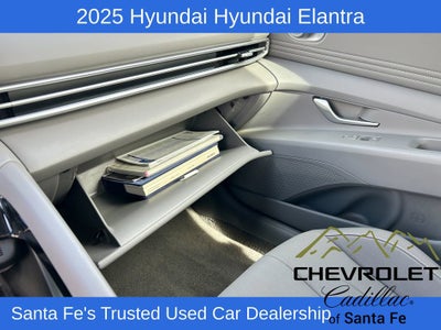 2025 Hyundai Elantra SEL Convenience