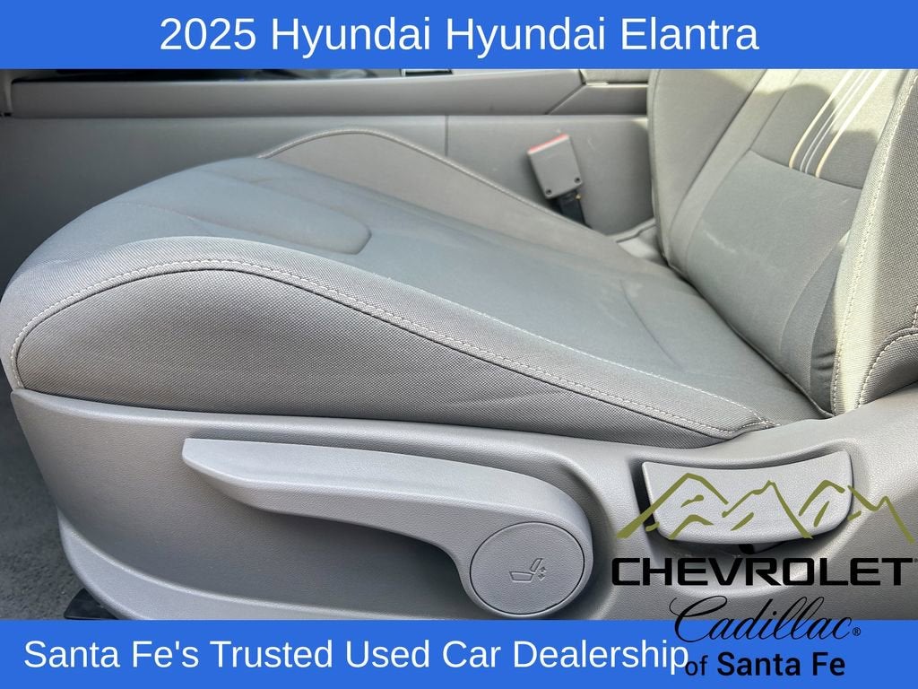 2025 Hyundai Elantra SEL Convenience
