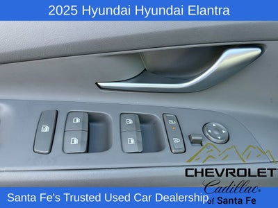 2025 Hyundai Elantra SEL Convenience
