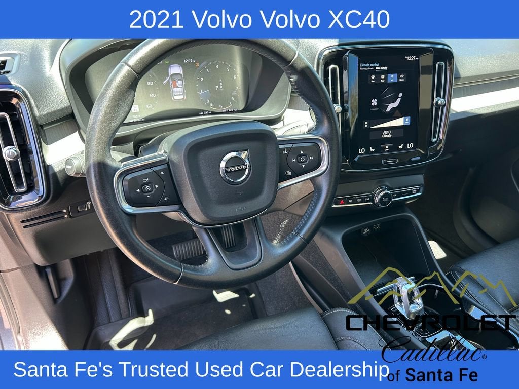 2021 Volvo XC40 Inscription