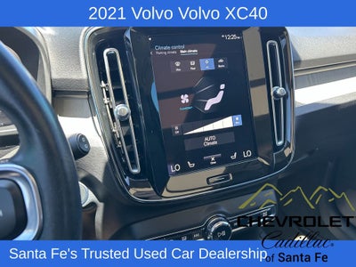2021 Volvo XC40 Inscription
