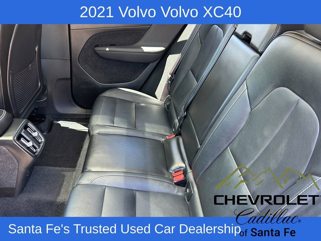 2021 Volvo XC40 Inscription